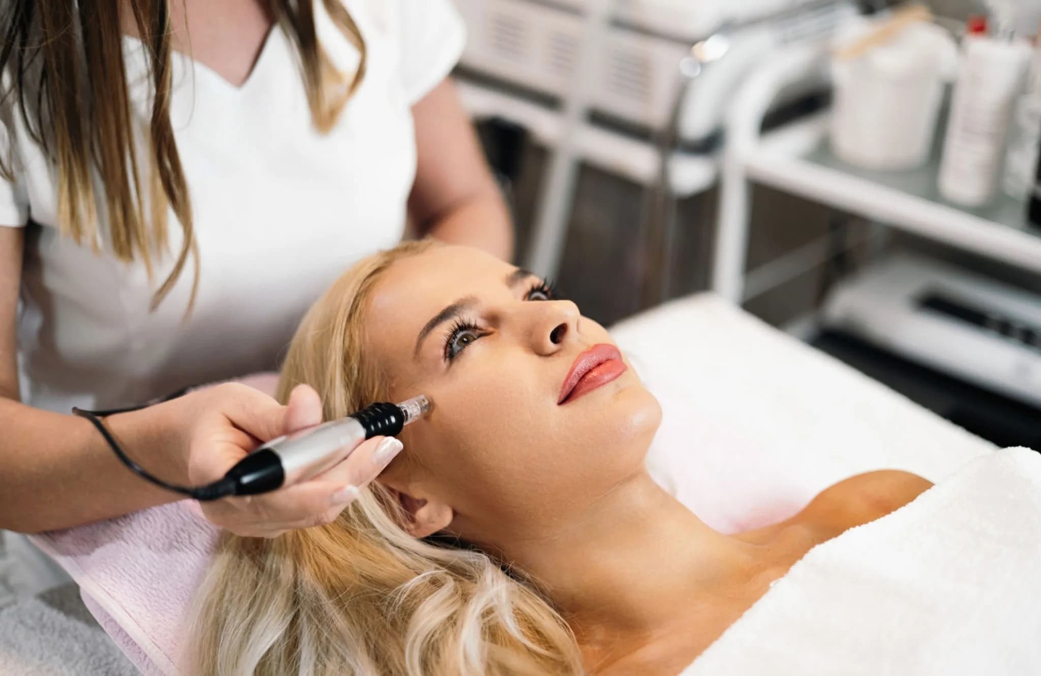 Advanced aesthetics device technique