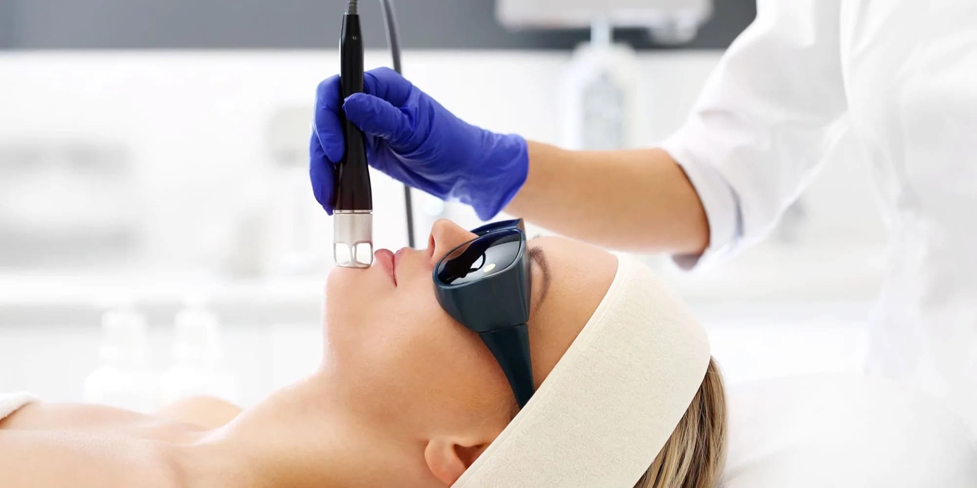 Laser procedure equipment in use
